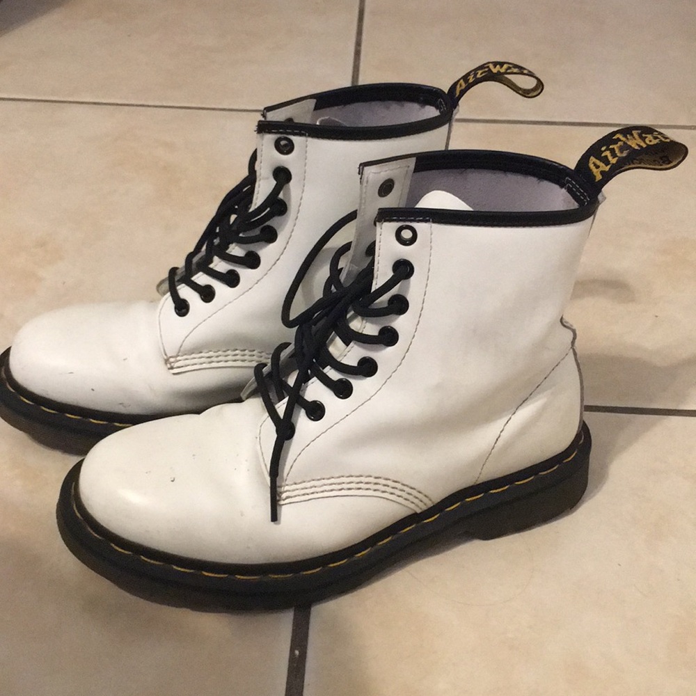 Dr. Martens, Air Waves in perfect condition!